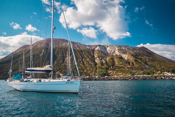 sailing trip on yacht in italy